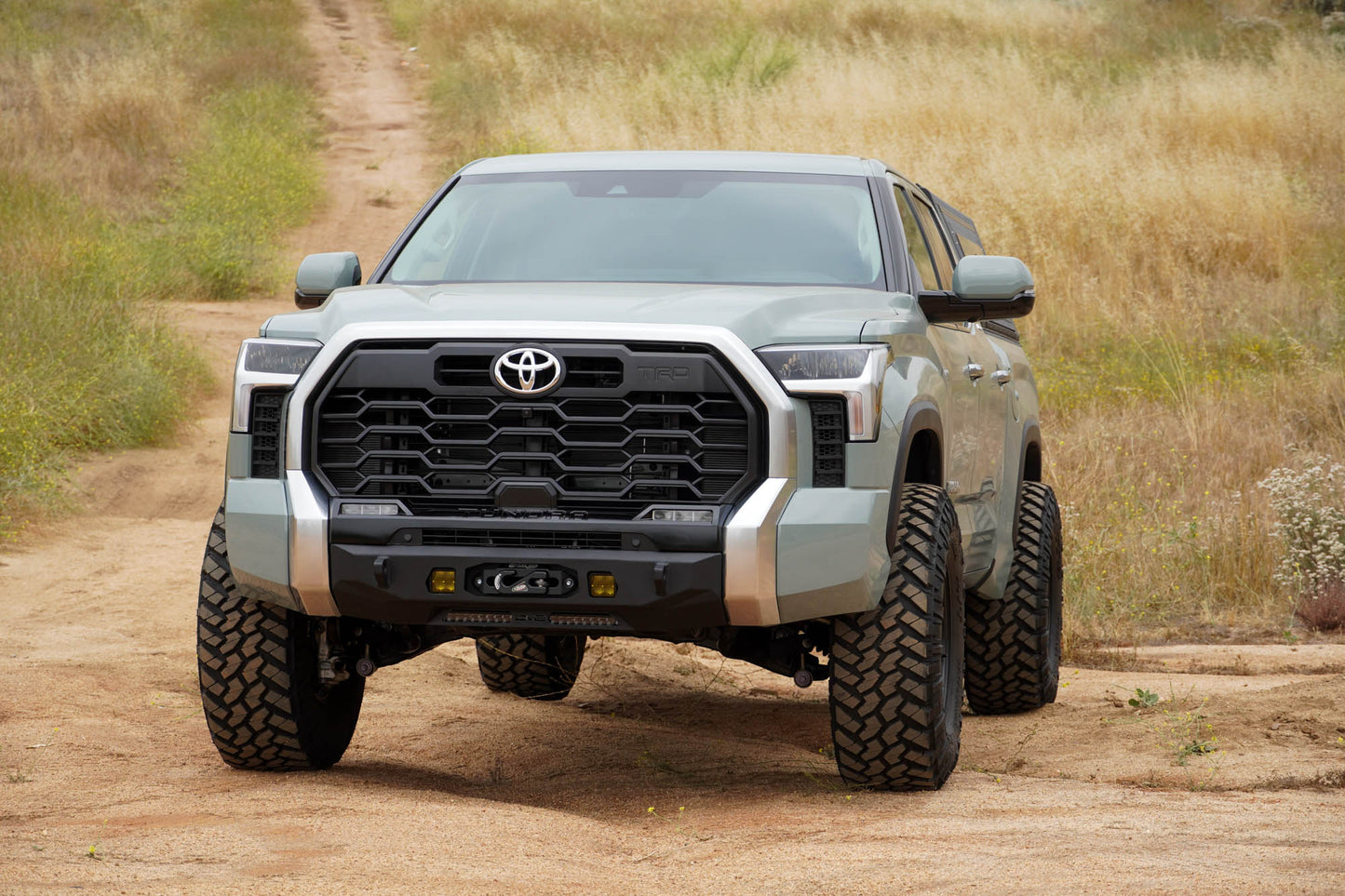 DV8 - 2022 Toyota Tundra Centric Series Front Bumper